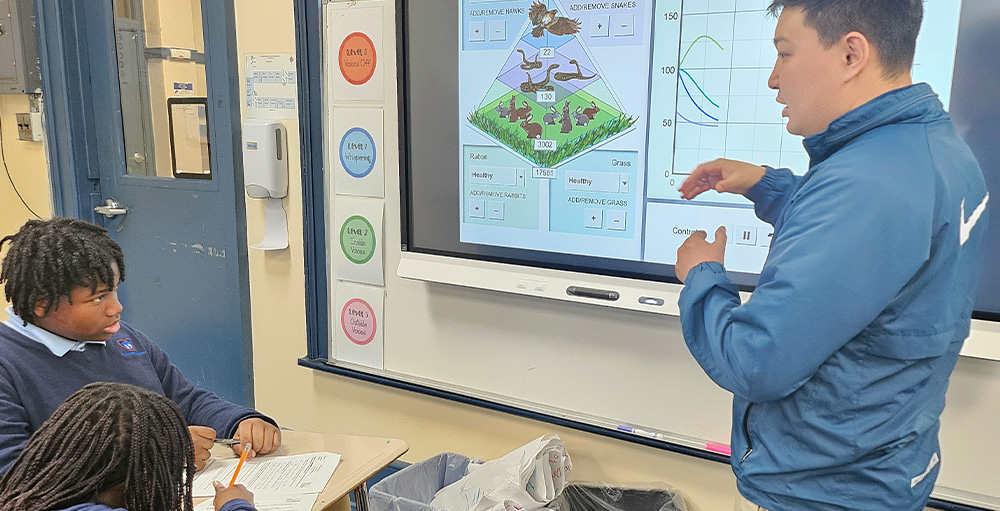 SAS HS Students Learn About Life Cycles in Biology