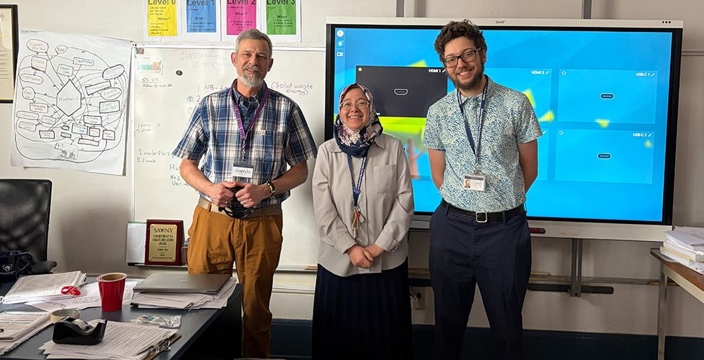 Syracuse Academy of Science High School Guest Speaker Brings Marine Science to Life for Earth Day