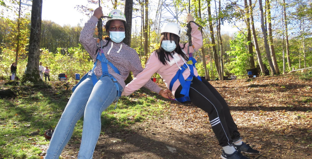 Syracuse Academy of Science 6th grade PBL students participated in a high and low ropes course challenge as part of their experiential learning field trip at Orenda Springs.