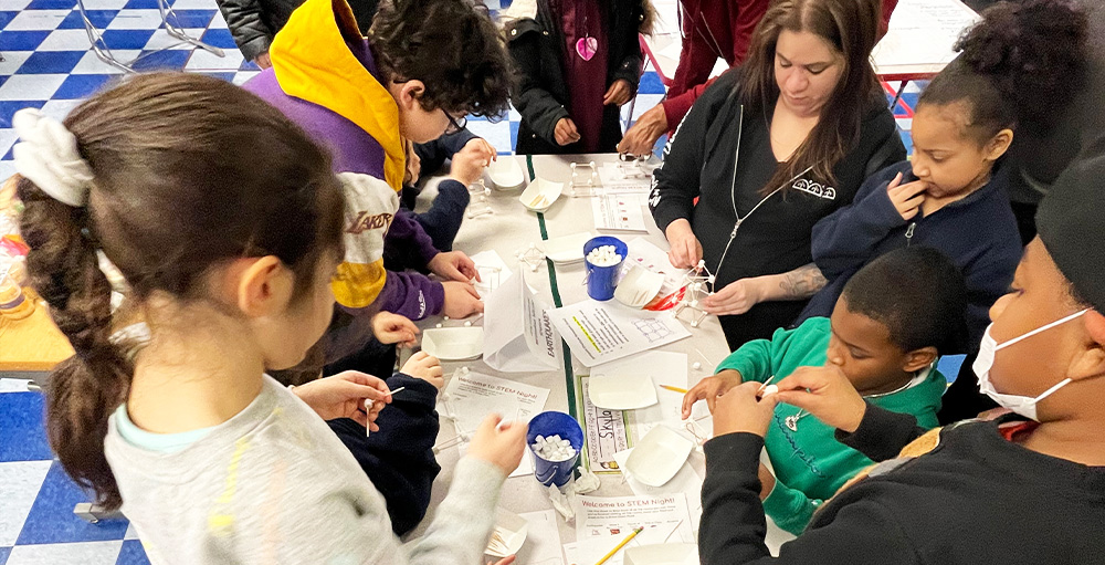 Families Enjoy STEM Night at Syracuse Academy of Science Elementary