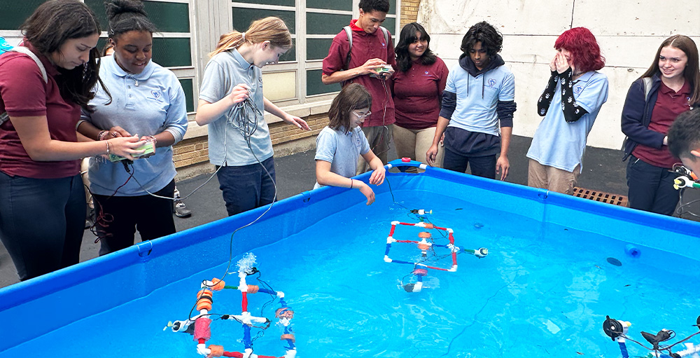 Syracuse Academy of Science 8th Graders Learn Build, Design & Test ROVs
