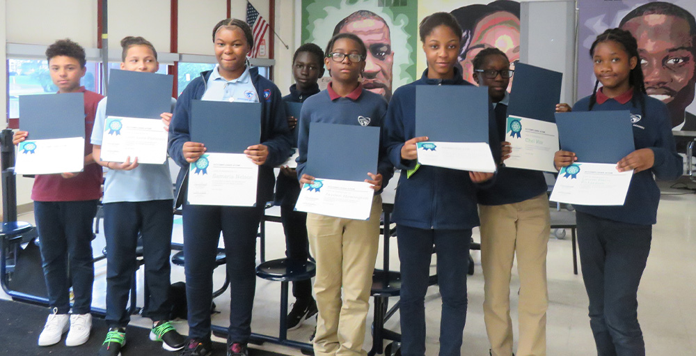 Syracuse Academy of Science Middle School Atoms Receive Awards for 4th Quarter Achievements 