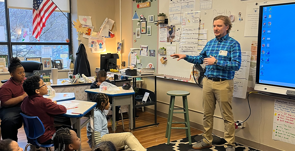 Civil Engineer Visit Highlights STEM Pathways at SAS ES