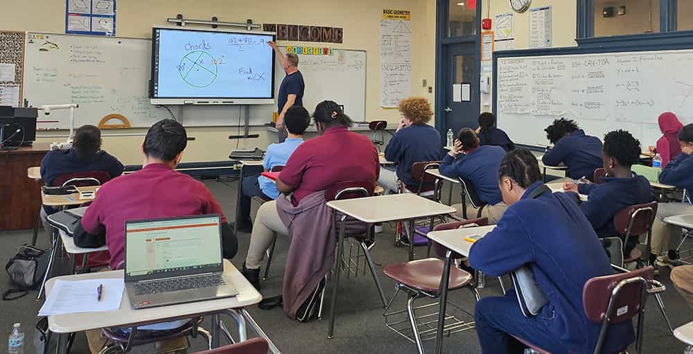 Syracuse Academy of Science High School Scholars Explore Angles in Class